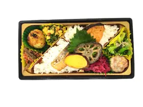 香ばし銀鮭の塩焼き弁当